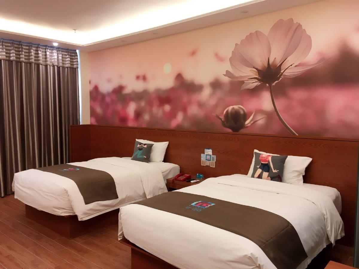 Pai Hotel Nanjing West Shengtai Road Subway Station מראה חיצוני תמונה